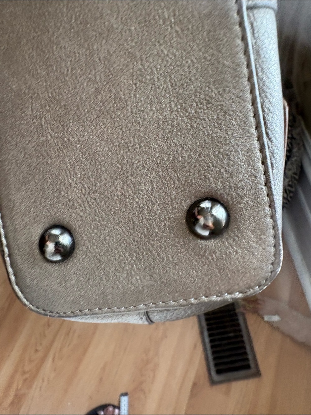 Fiona Metallic bronze Brown Leather Shoulder Bag - Picture 7 of 9